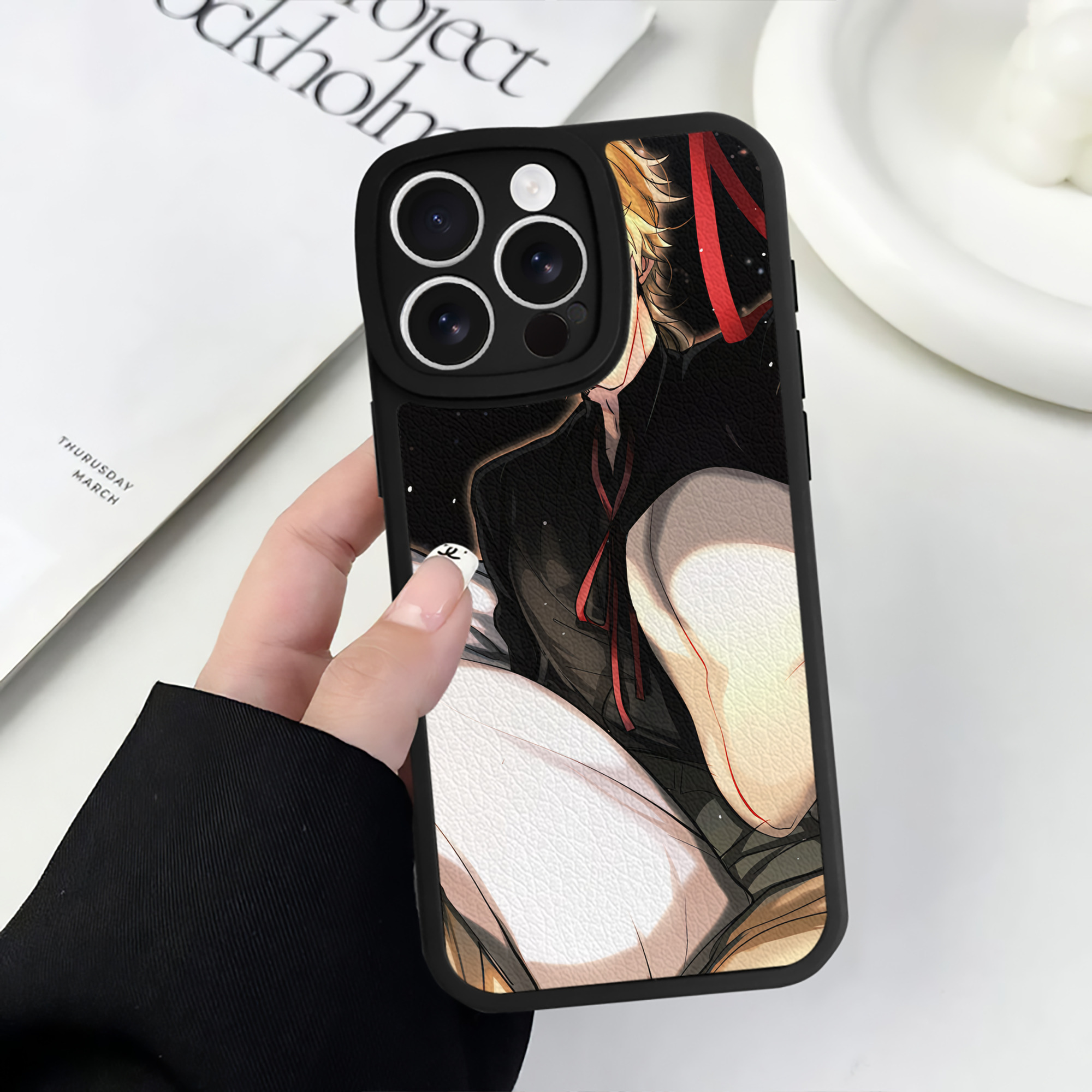 （画像用） 文豪ストレイドッグス Bungo Stray Dogs 【iPhone 16シリーズ対応】シリコンスマホケース（レザー調） 材質：シリコン